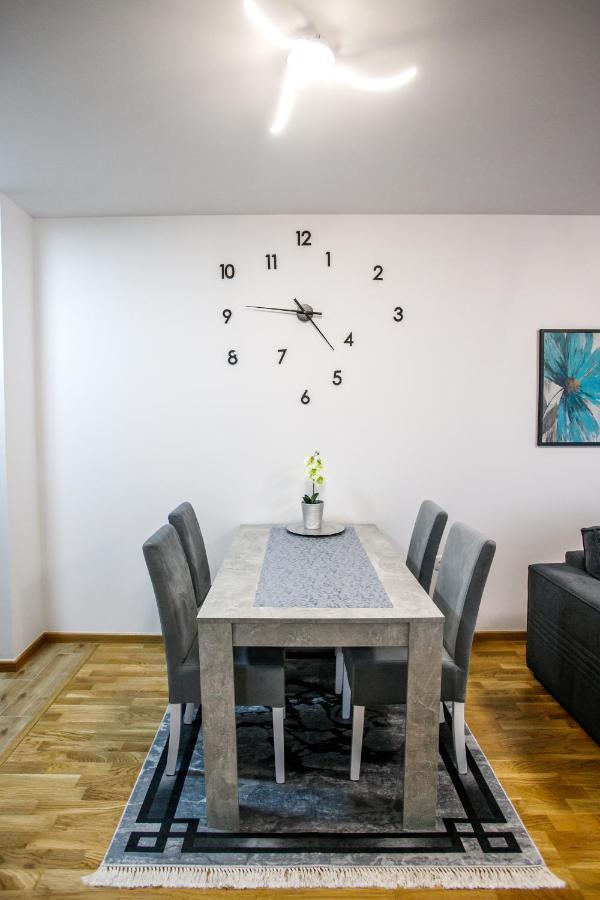 Tik Tak Apartman Szabadka Kültér fotó