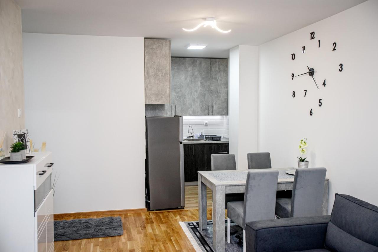 Tik Tak Apartman Szabadka Kültér fotó